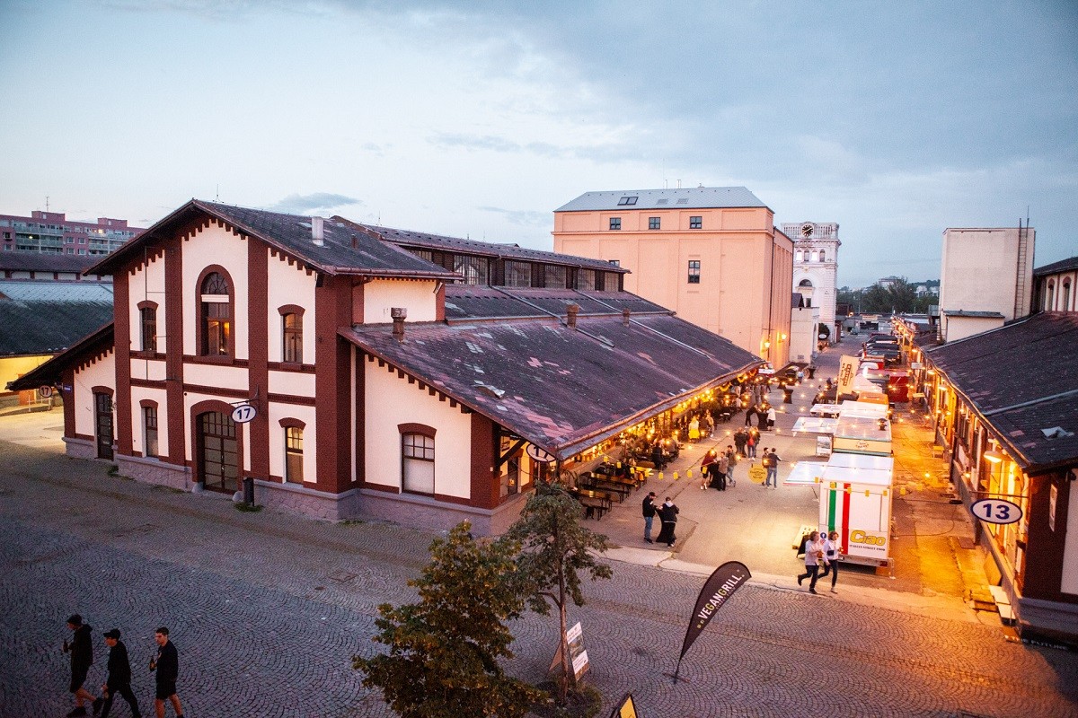 Фермерский рынок Голешовице (Hala 22)